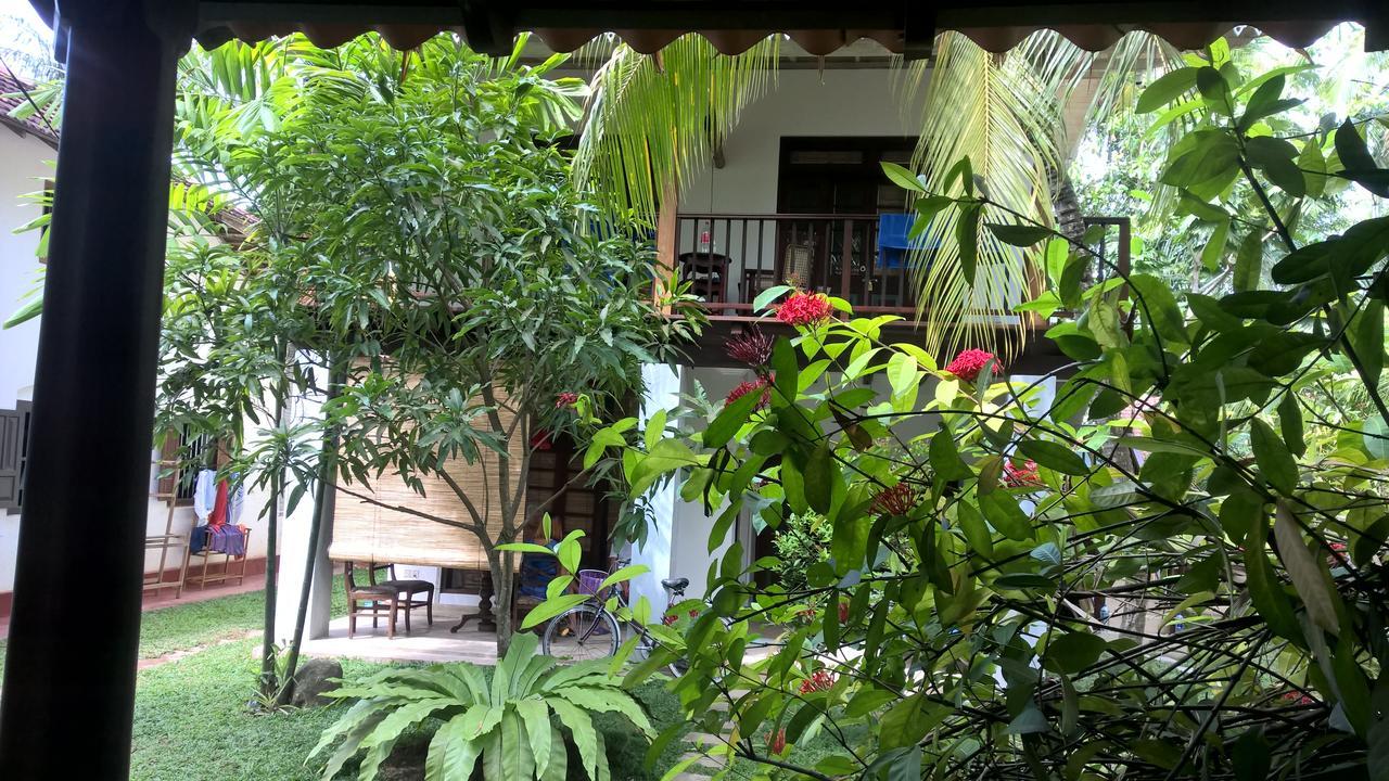 乌纳瓦图纳 Silva Rest酒店 外观 照片